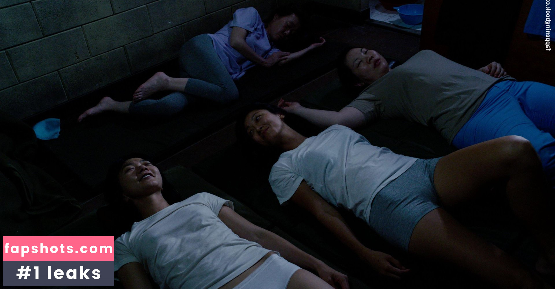 Doona Bae gallery photo #58