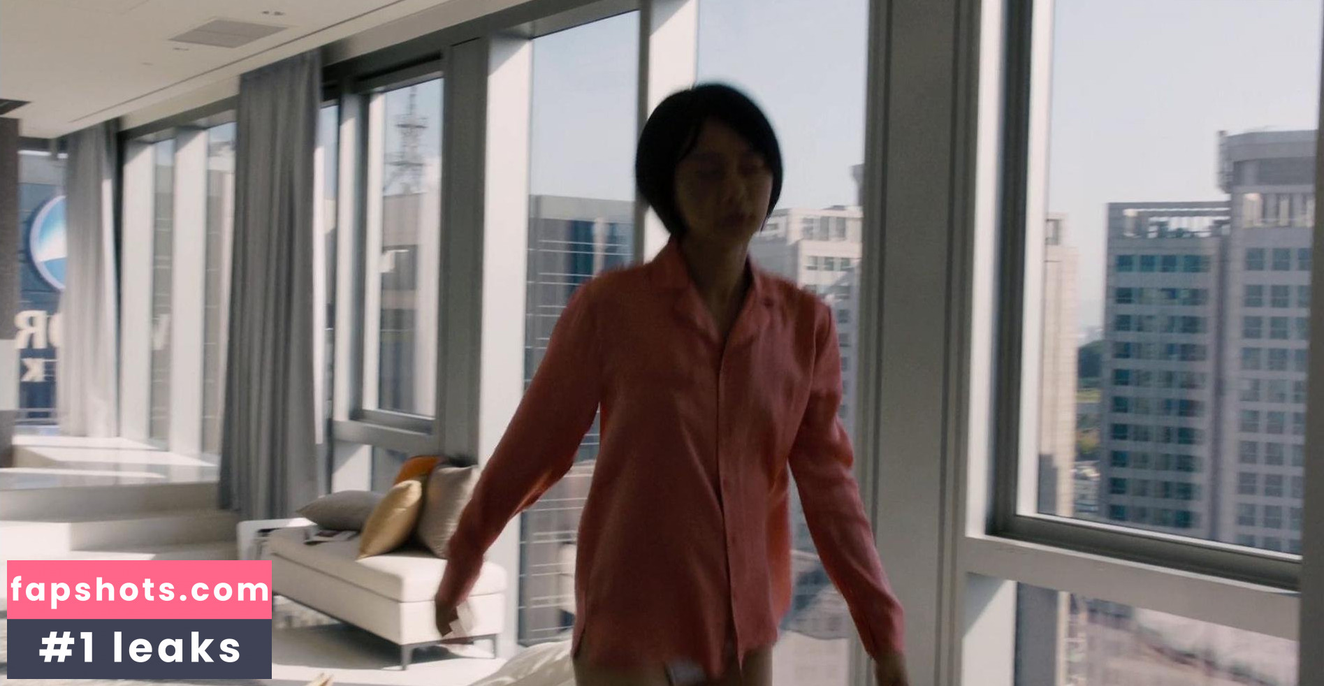 Doona Bae gallery photo #59