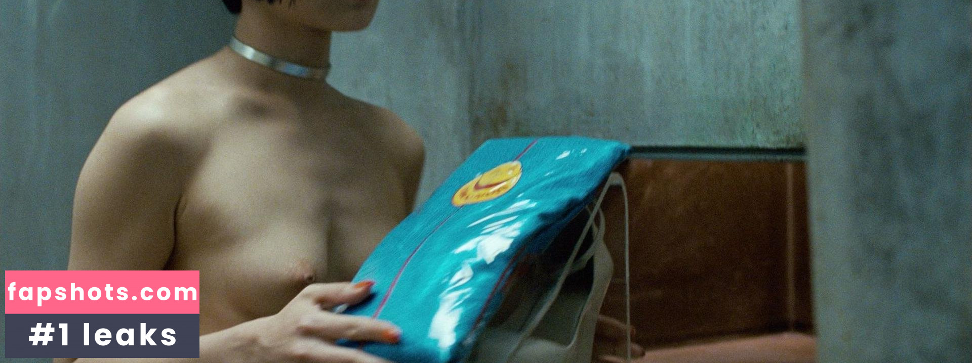 Doona Bae gallery photo #75