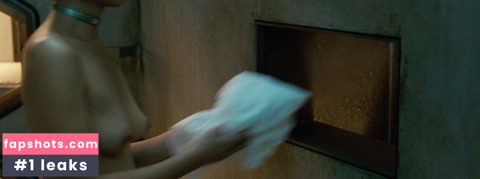 Doona Bae gallery photo #77