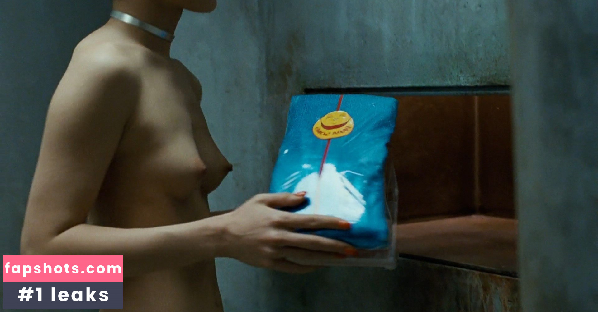 Doona Bae gallery photo #9