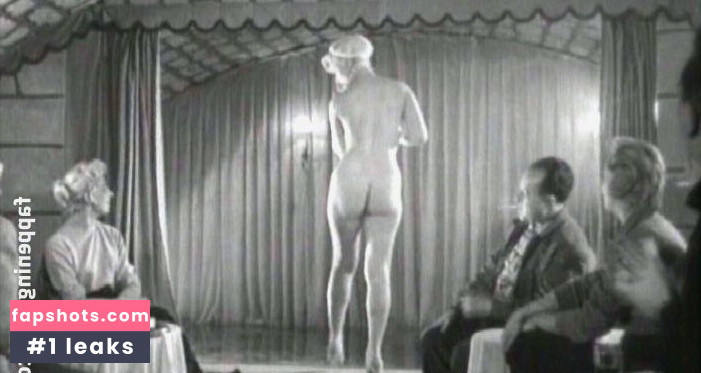 Dora Doll gallery photo #4