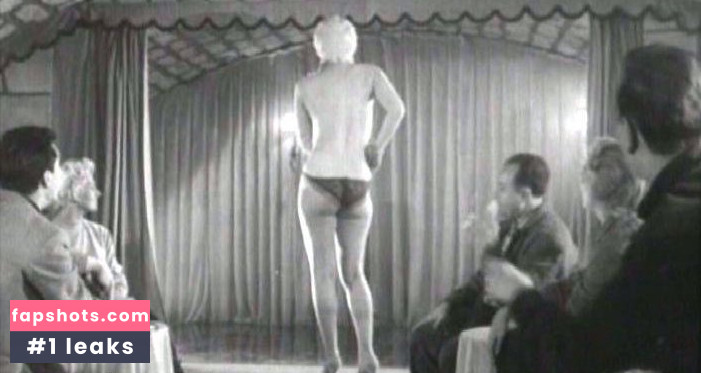 Dora Doll gallery photo #8