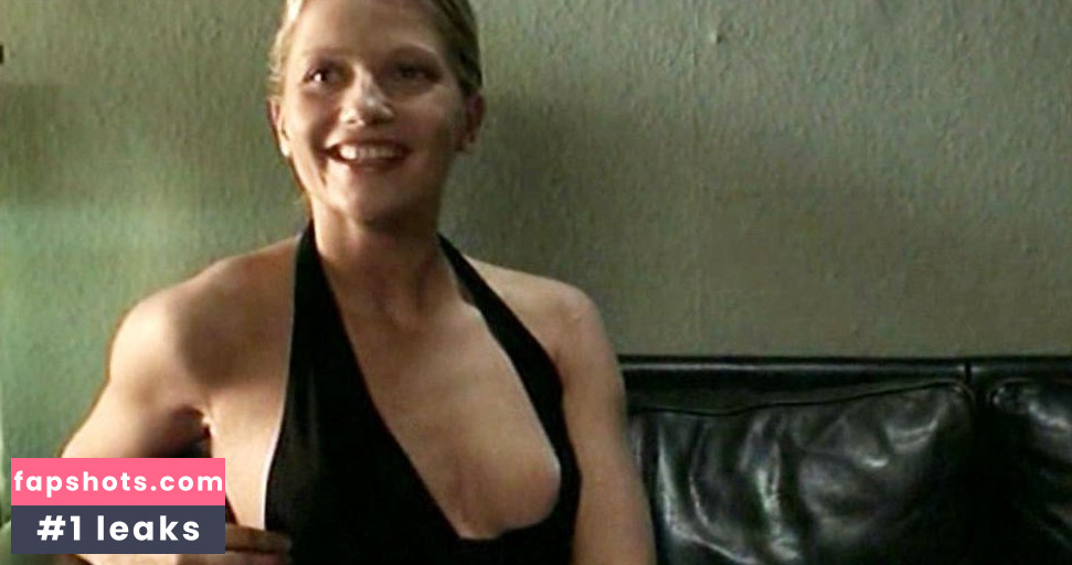 Doreen Jacobi nude babe gallery