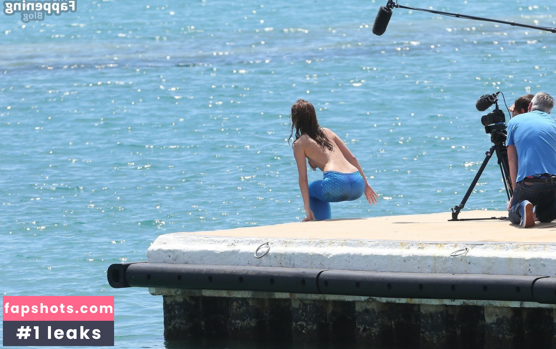 Doria Tillier gallery photo #5