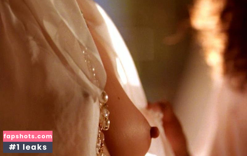 Doris Milmore gallery photo #5