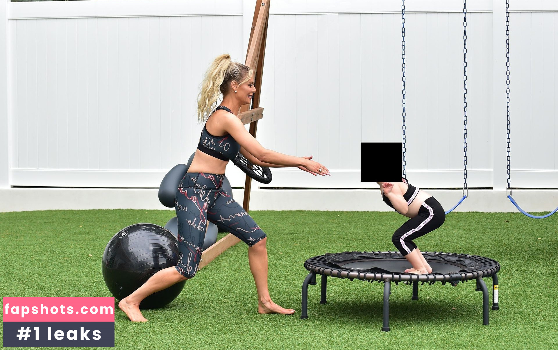 Dorit Kemsley Nude Leaks OnlyFans Photos #187 - LeakJerk