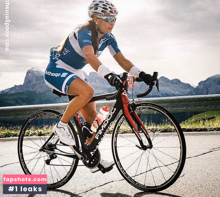 Dorothea Wierer gallery photo #65