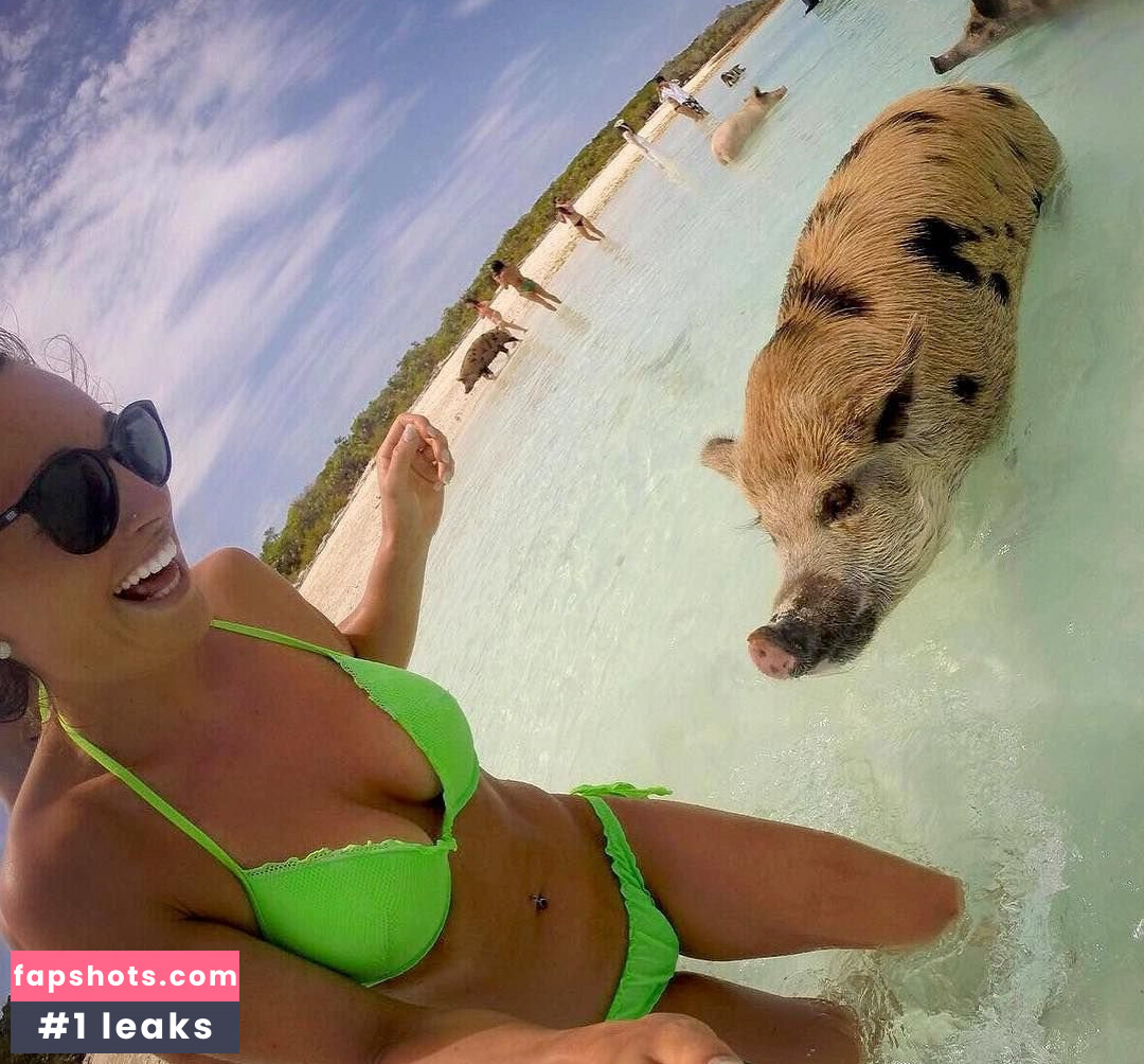 Dorothea Wierer gallery photo #78