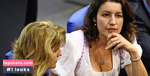 Dorothee Baer Nude Leaks OnlyFans Photos #4 - Fapshots