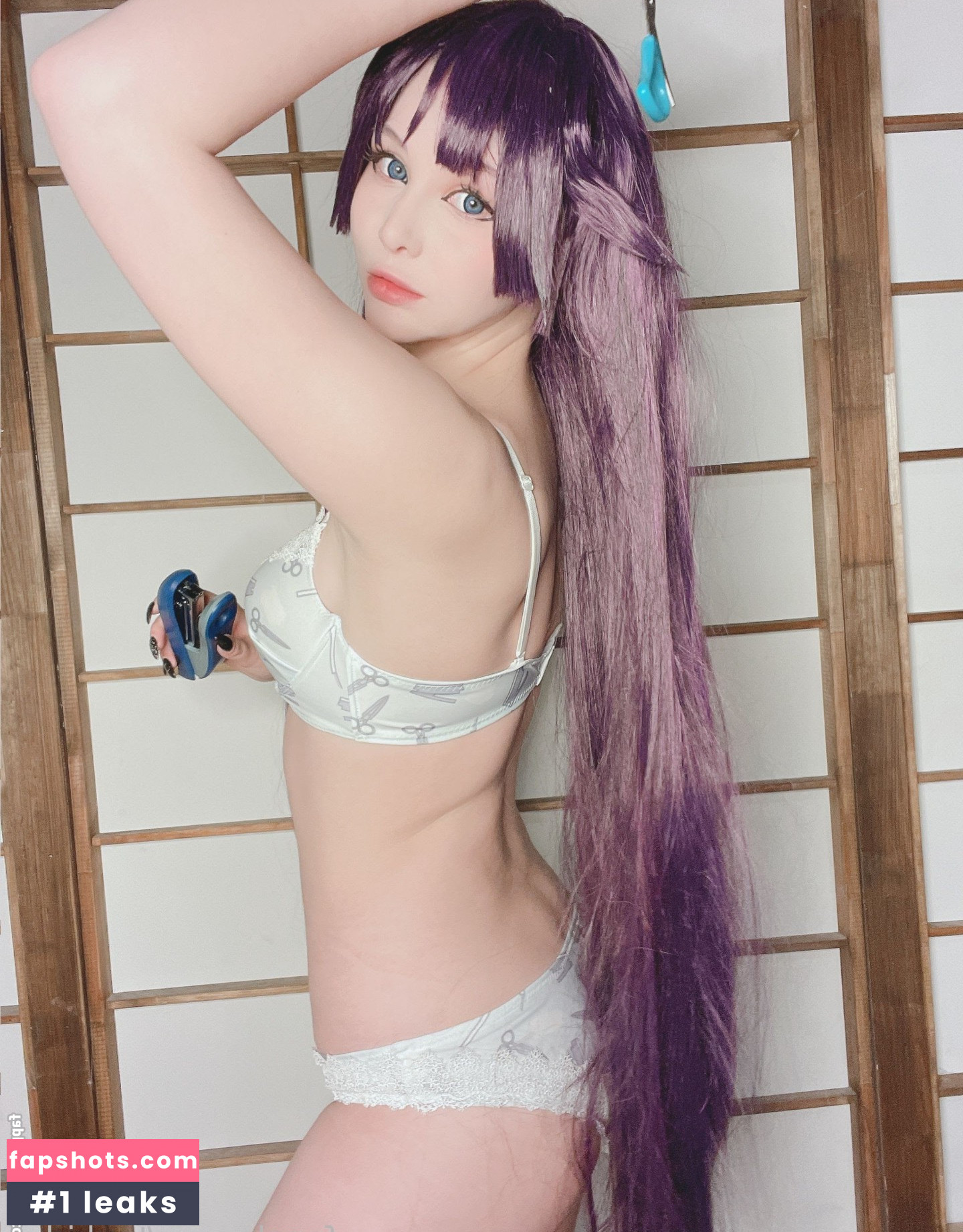 Dosya Gasai gallery photo #198