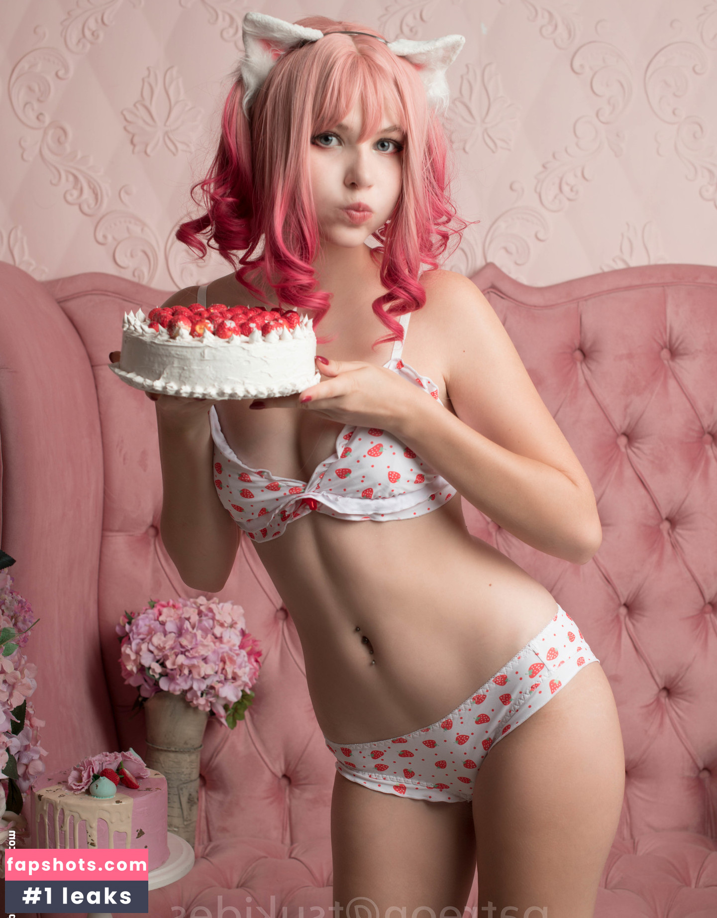 Dosya Gasai gallery photo #247