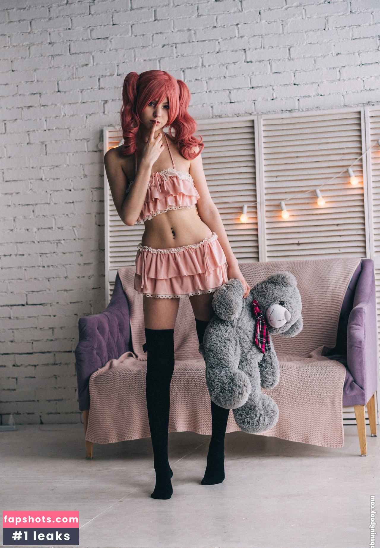 Dosya Gasai gallery photo #279