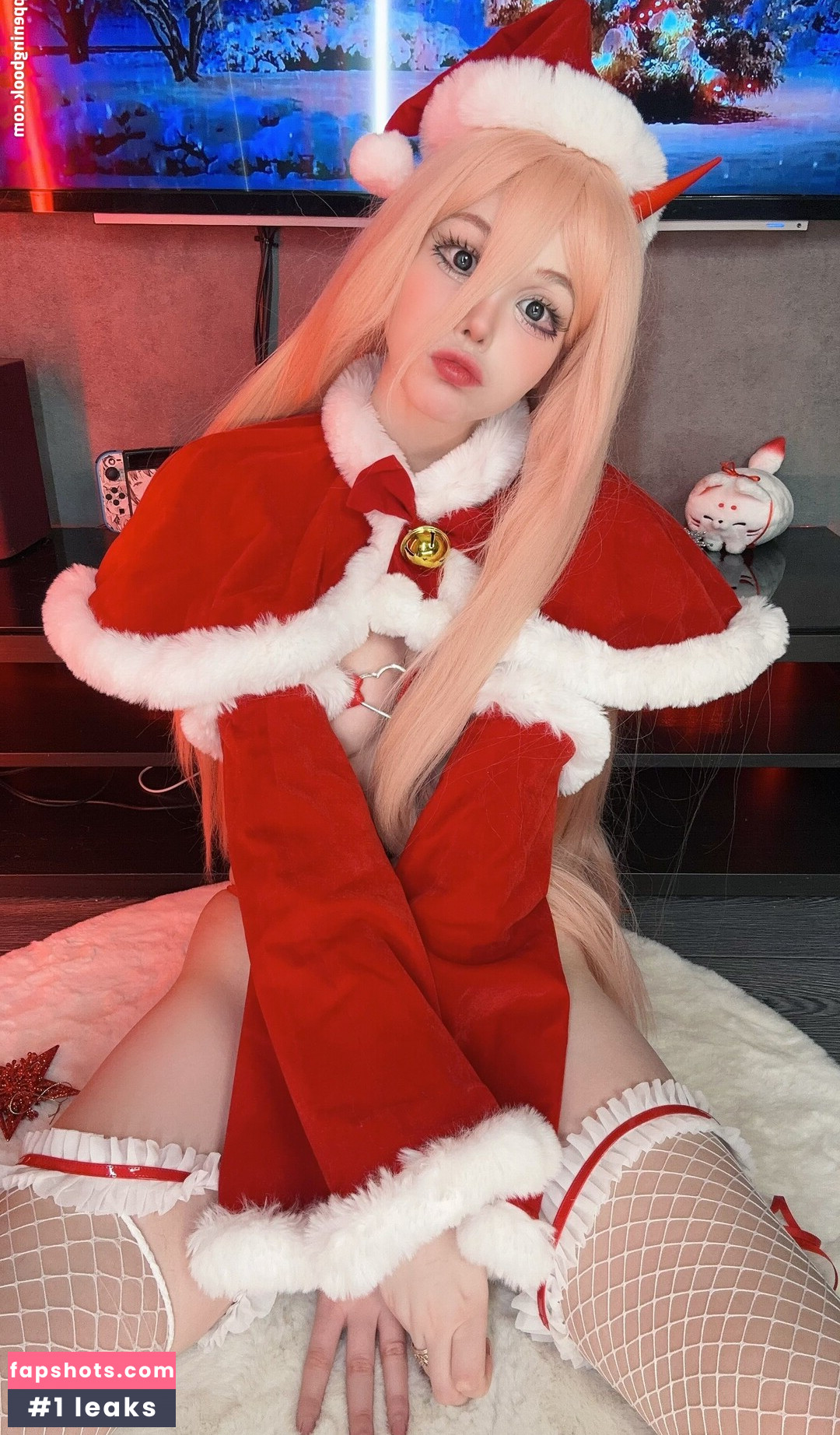 Dosya Gasai gallery photo #35