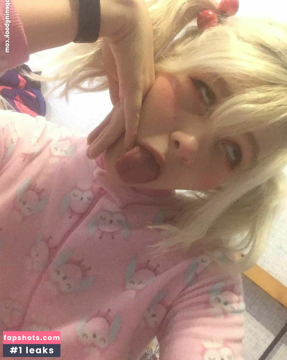 Dosya Gasai gallery photo #40