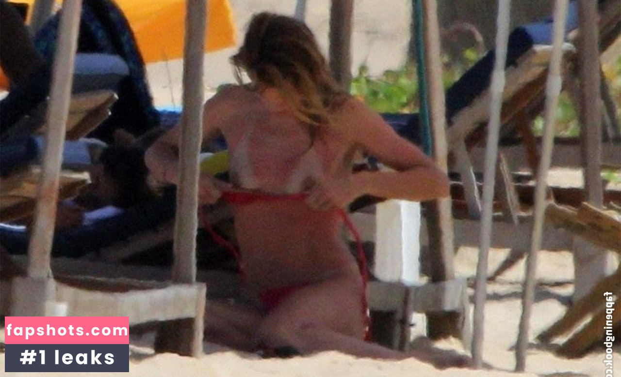 Doutzen Kroes gallery photo #170