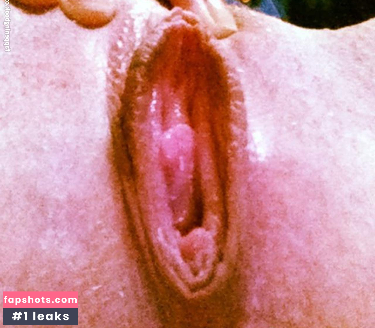 Doutzen Kroes gallery photo #183