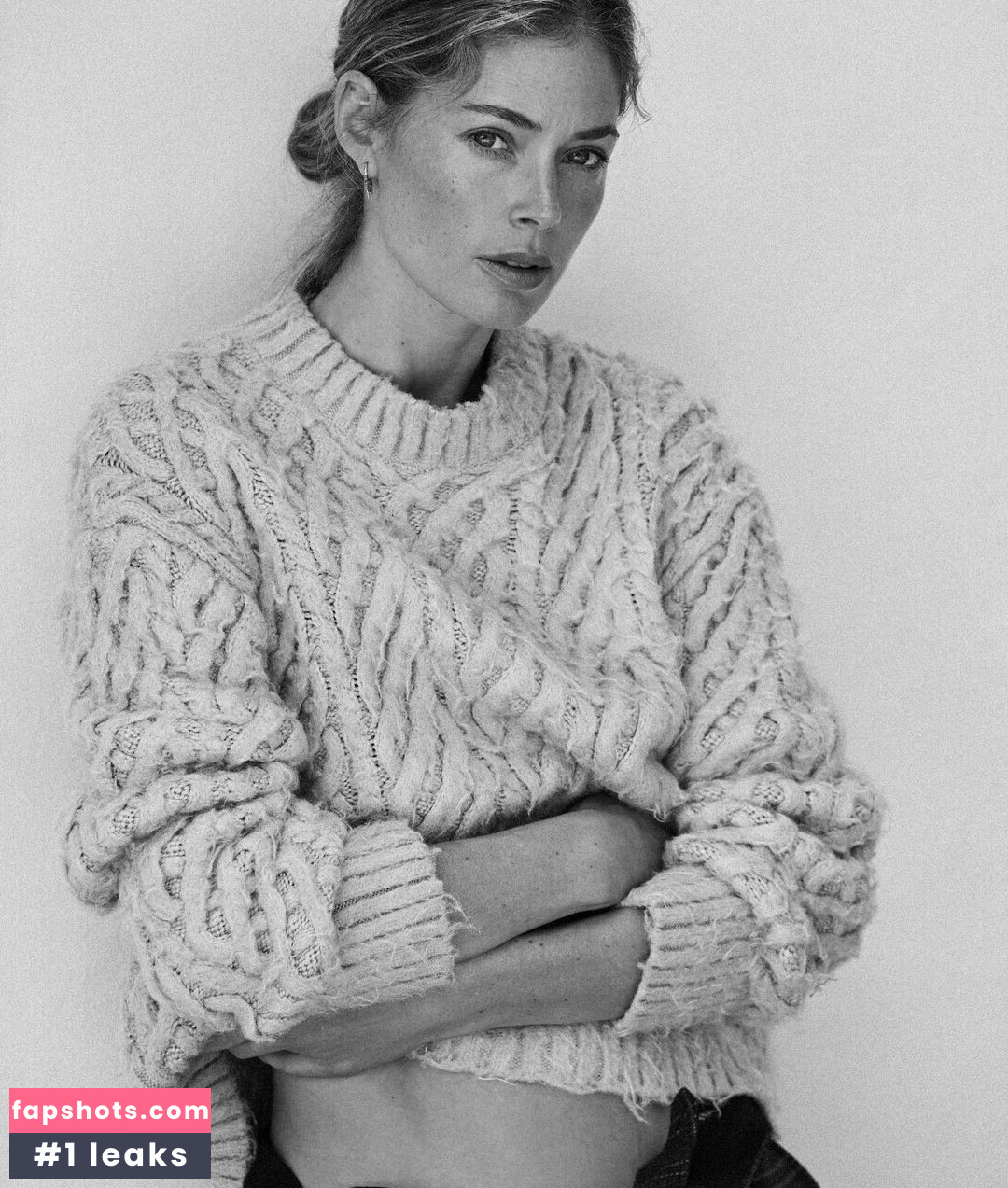 Doutzen Kroes gallery photo #24