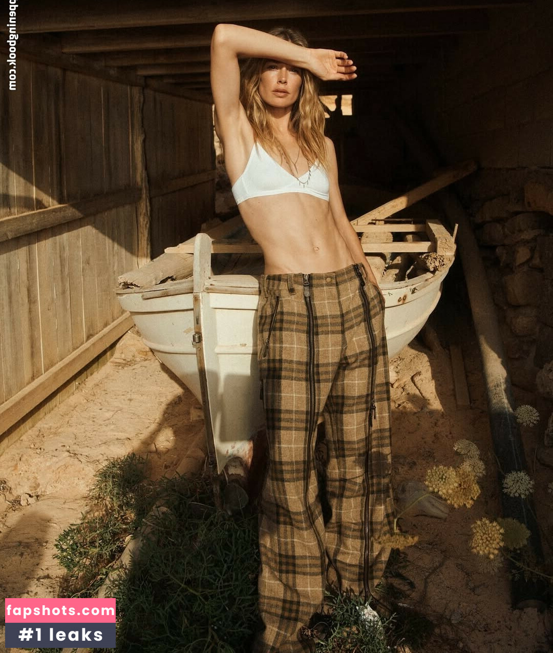 Doutzen Kroes gallery photo #35