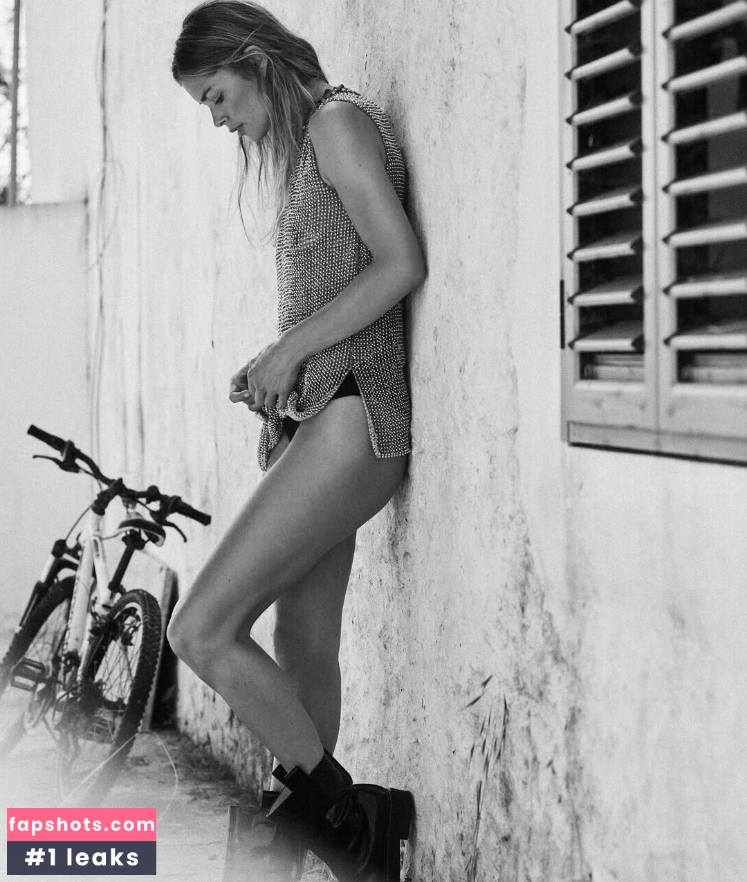 Doutzen Kroes gallery photo #36