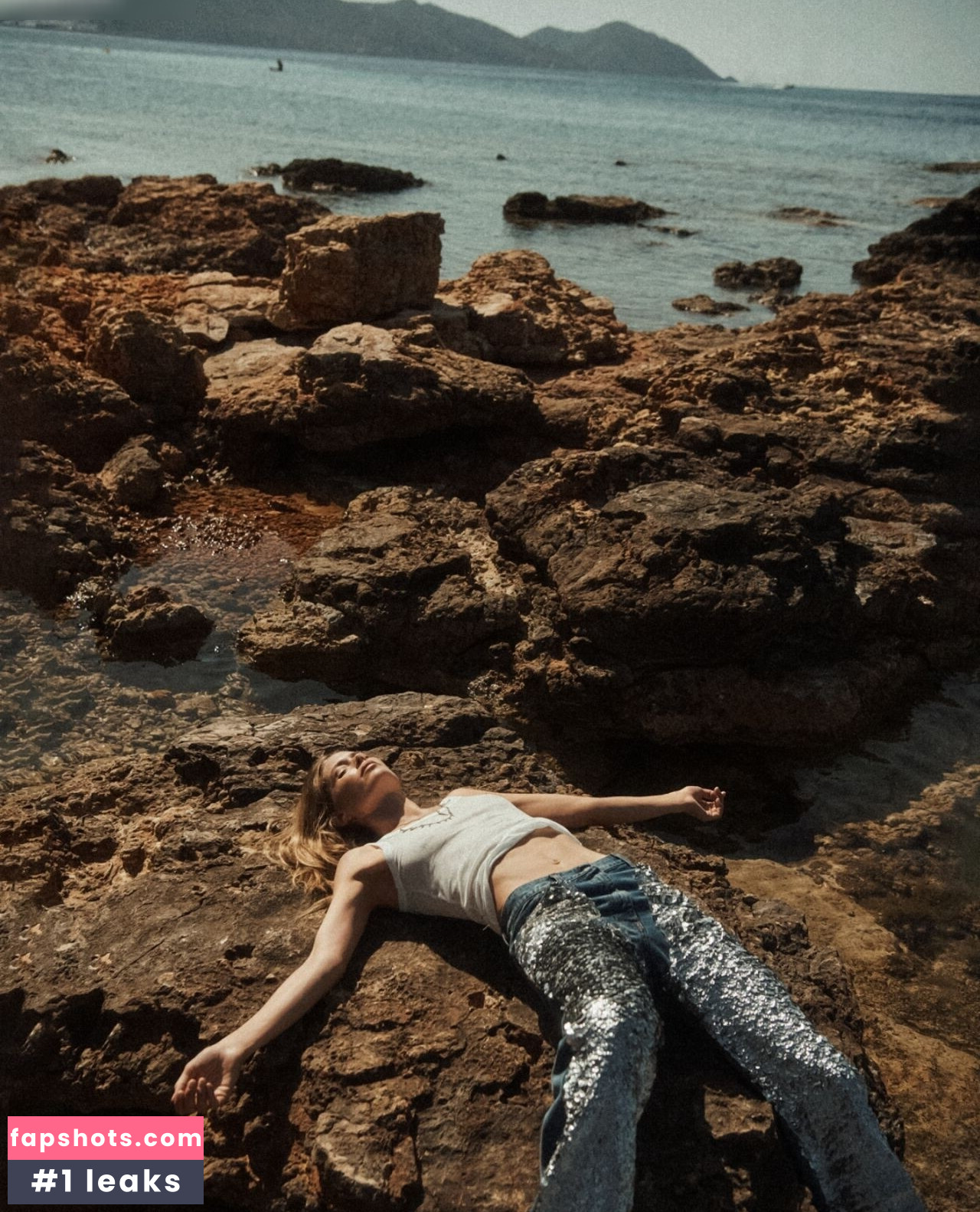 Doutzen Kroes gallery photo #69