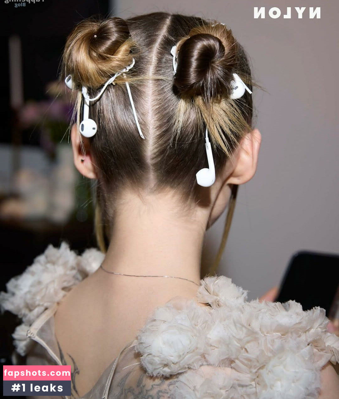 Dove Cameron gallery photo #105