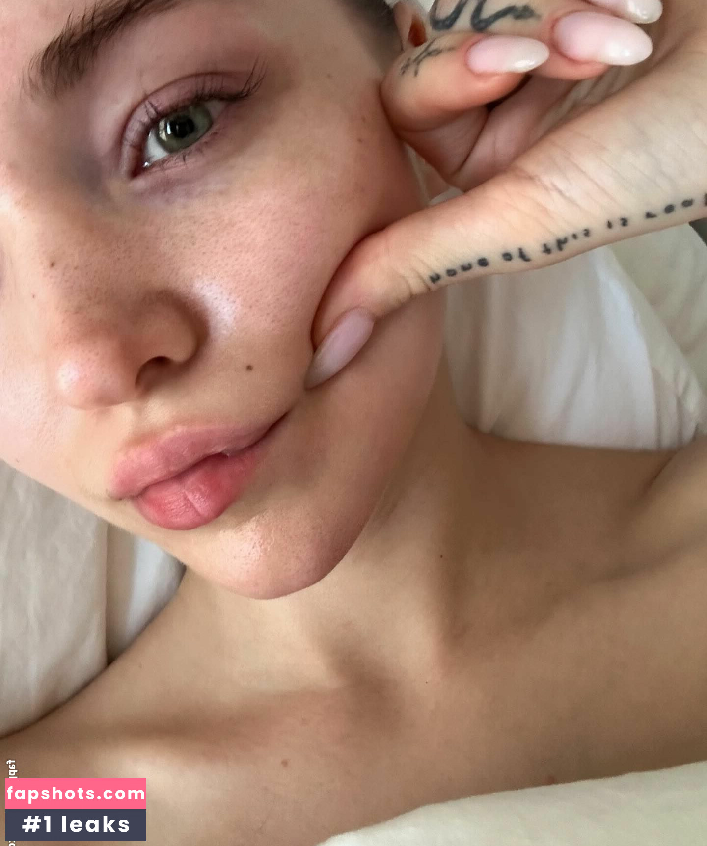 Dove Cameron gallery photo #174