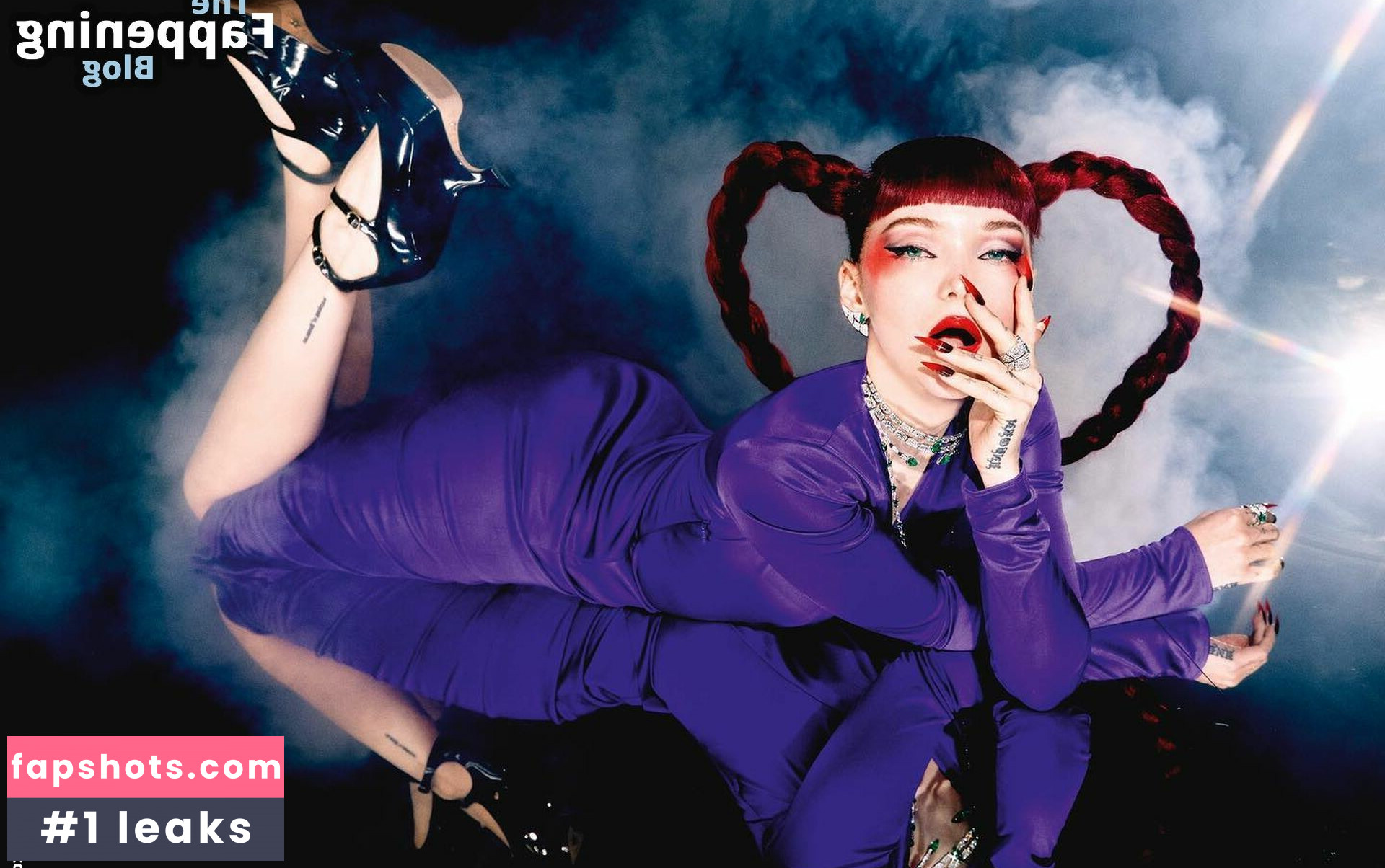 Dove Cameron gallery photo #295