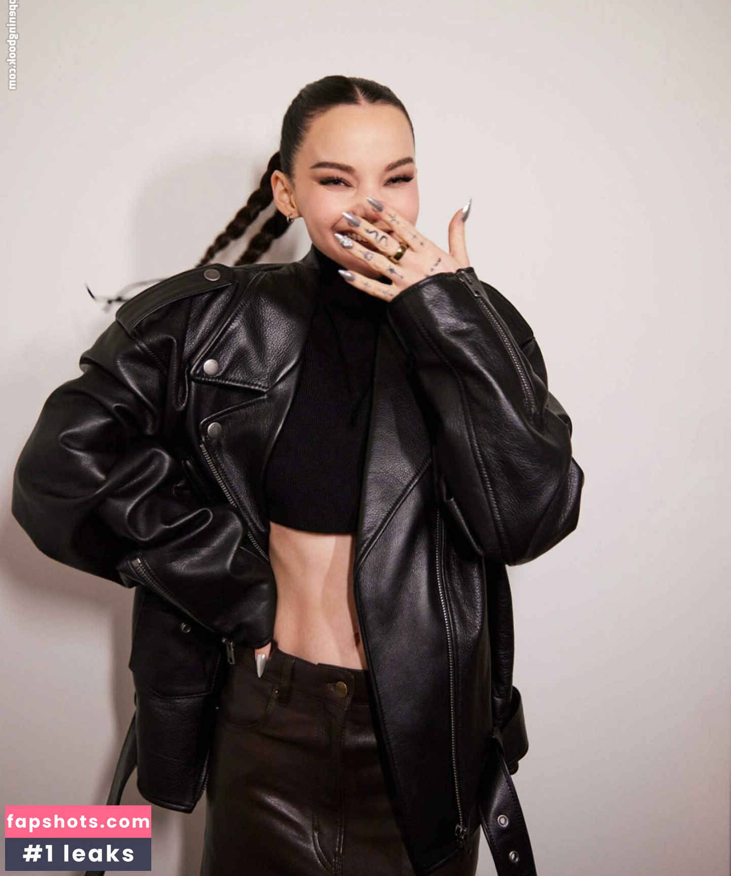 Dove Cameron gallery photo #362