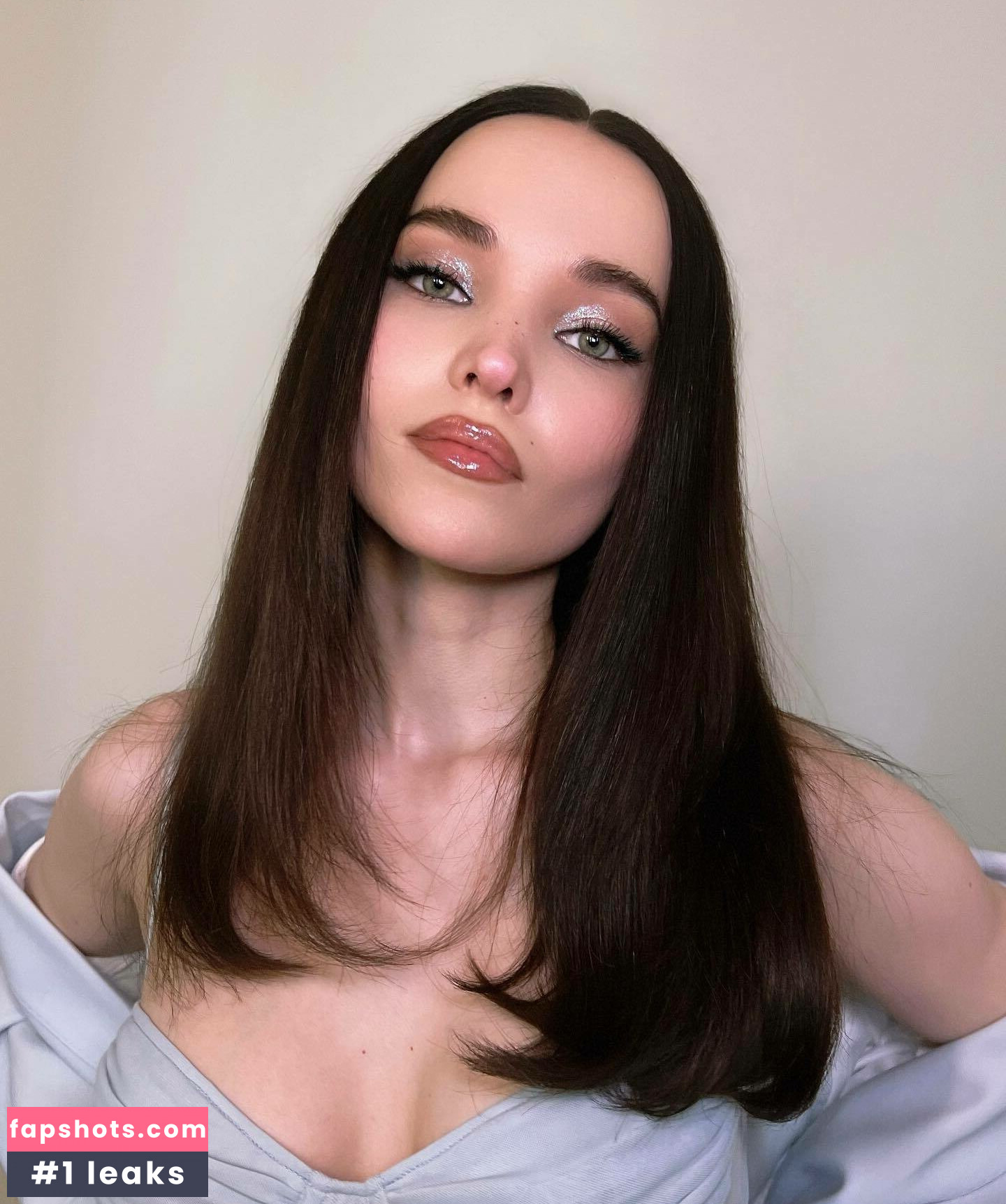 Dove Cameron gallery photo #381