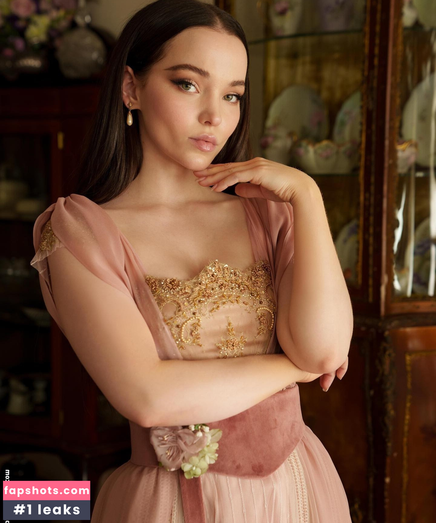 Dove Cameron gallery photo #416