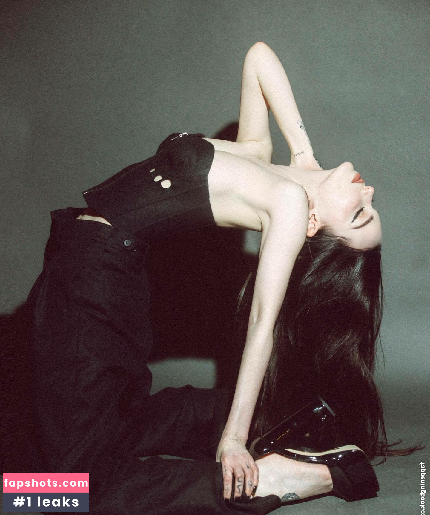 Dove Cameron gallery photo #417