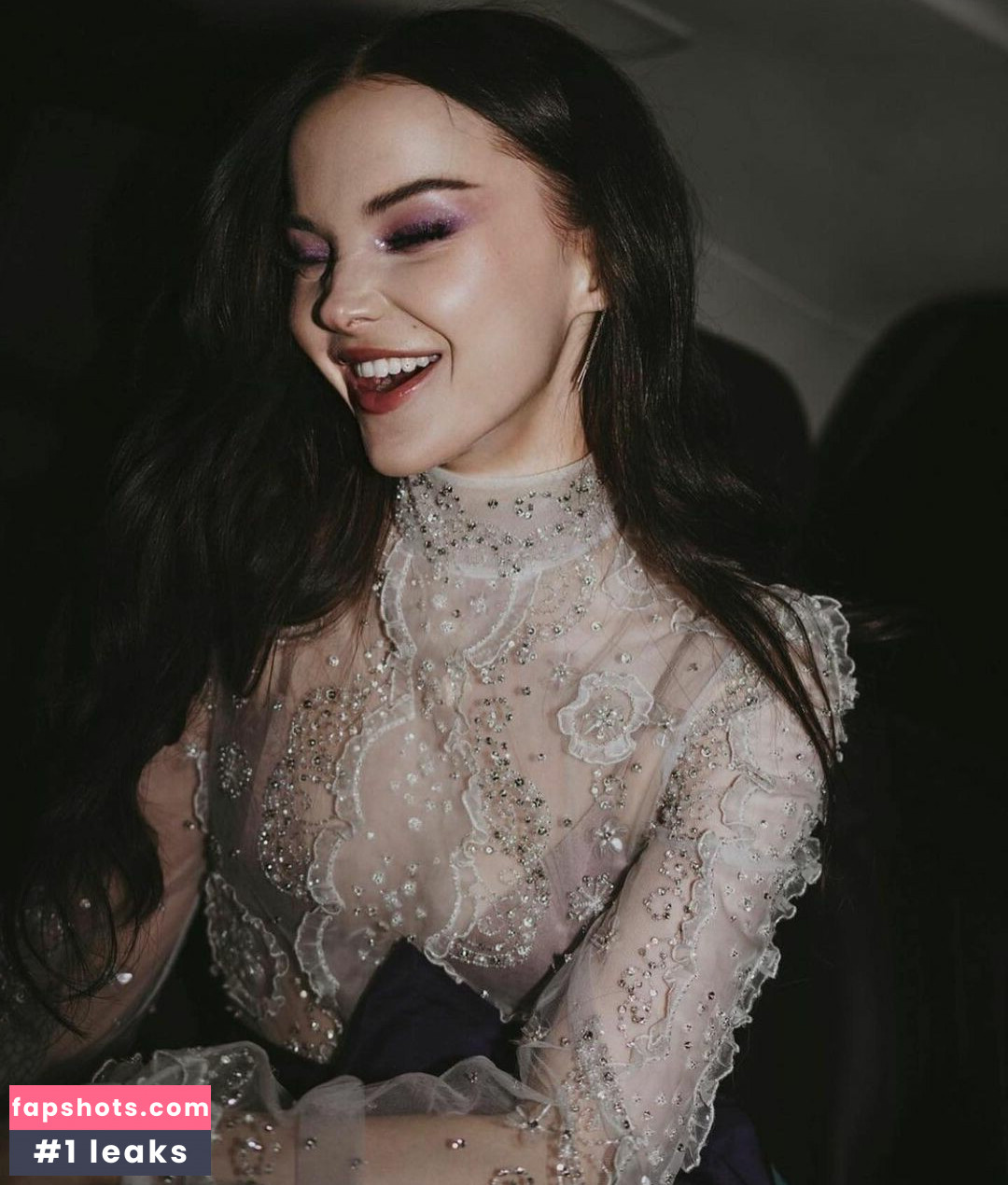 Dove Cameron gallery photo #475