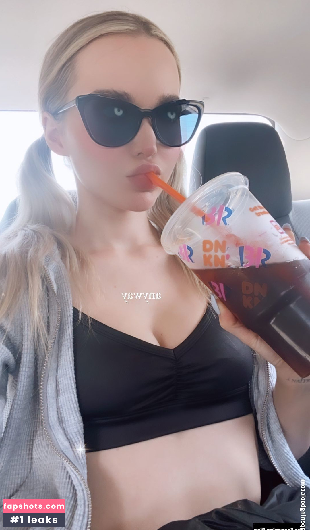 Dove Cameron gallery photo #481