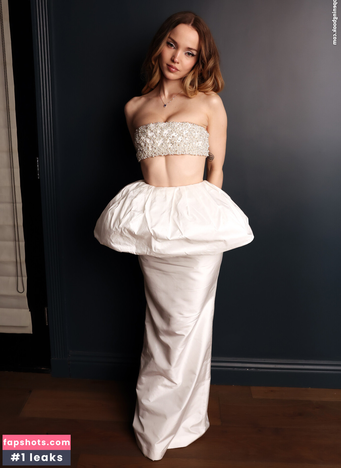 Dove Cameron gallery photo #6