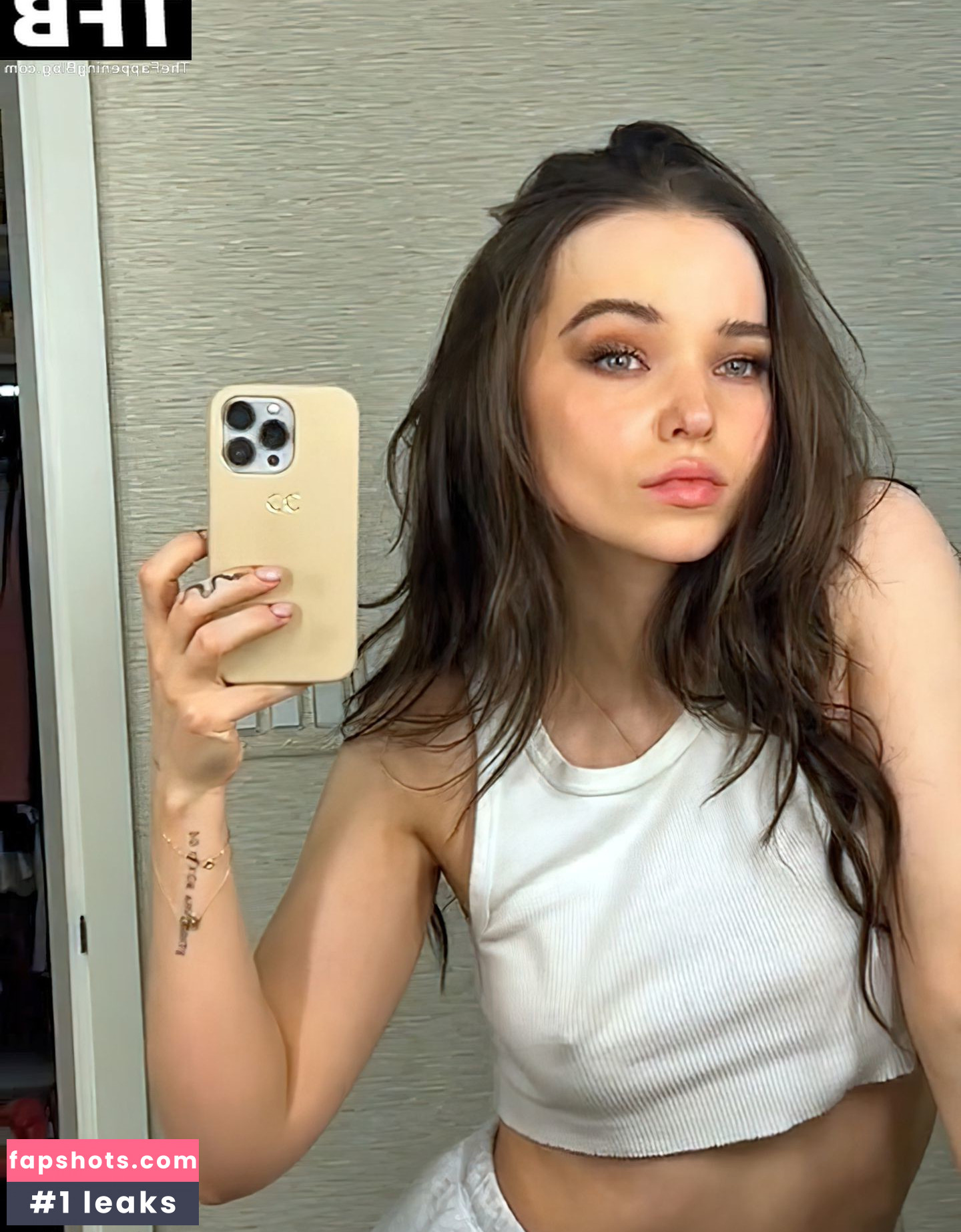 Dove Cameron gallery photo #584