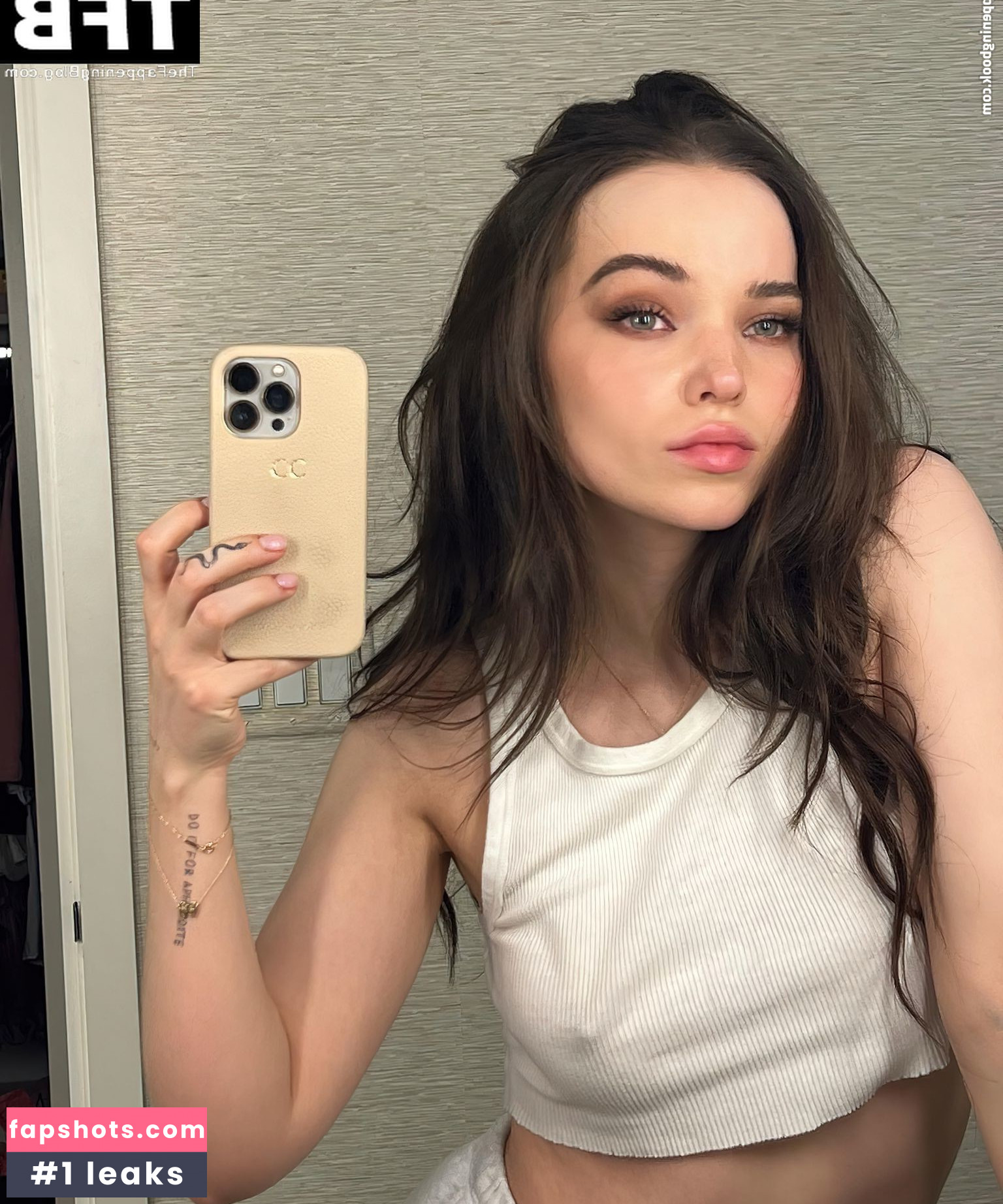 Dove Cameron gallery photo #586