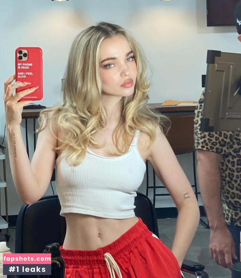 Dove Cameron gallery photo #618