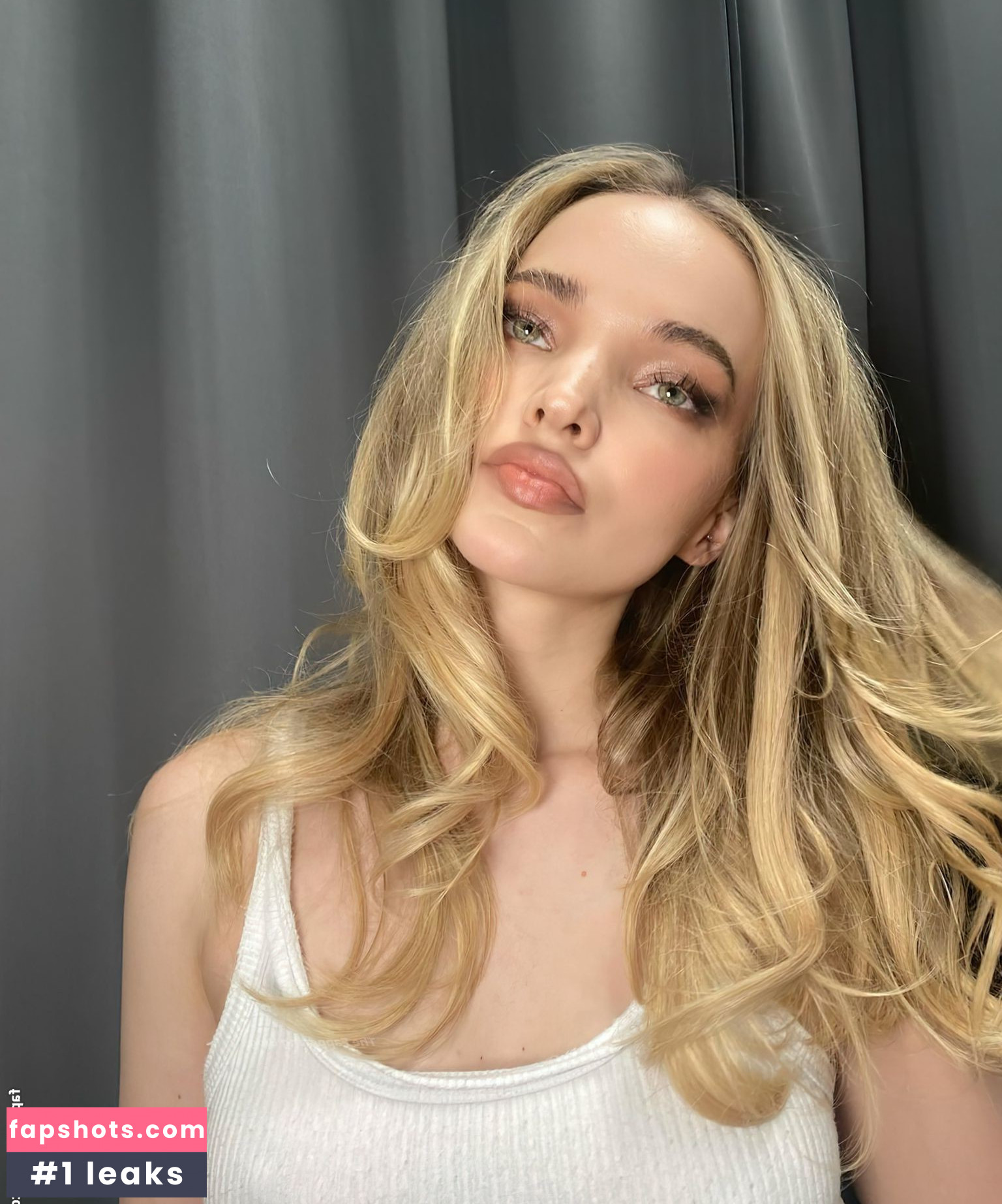 Dove Cameron gallery photo #621