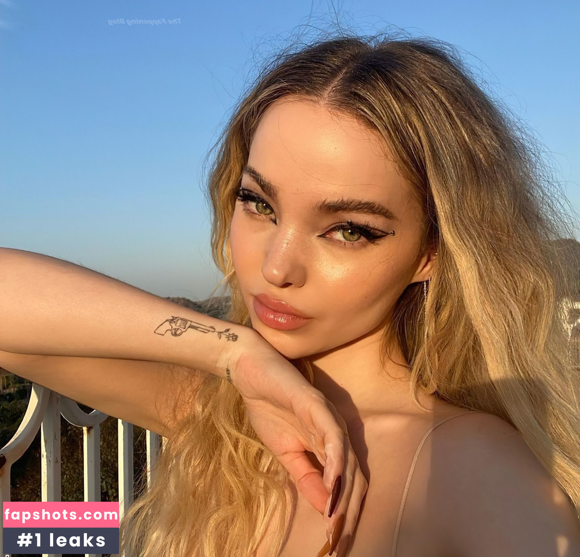 Dove Cameron gallery photo #623