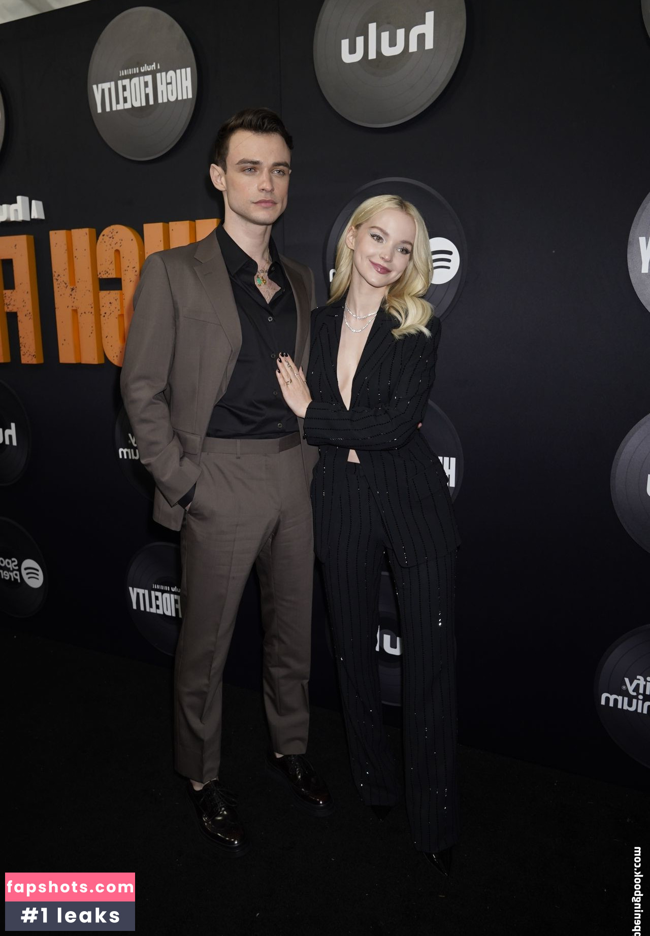 Dove Cameron gallery photo #676