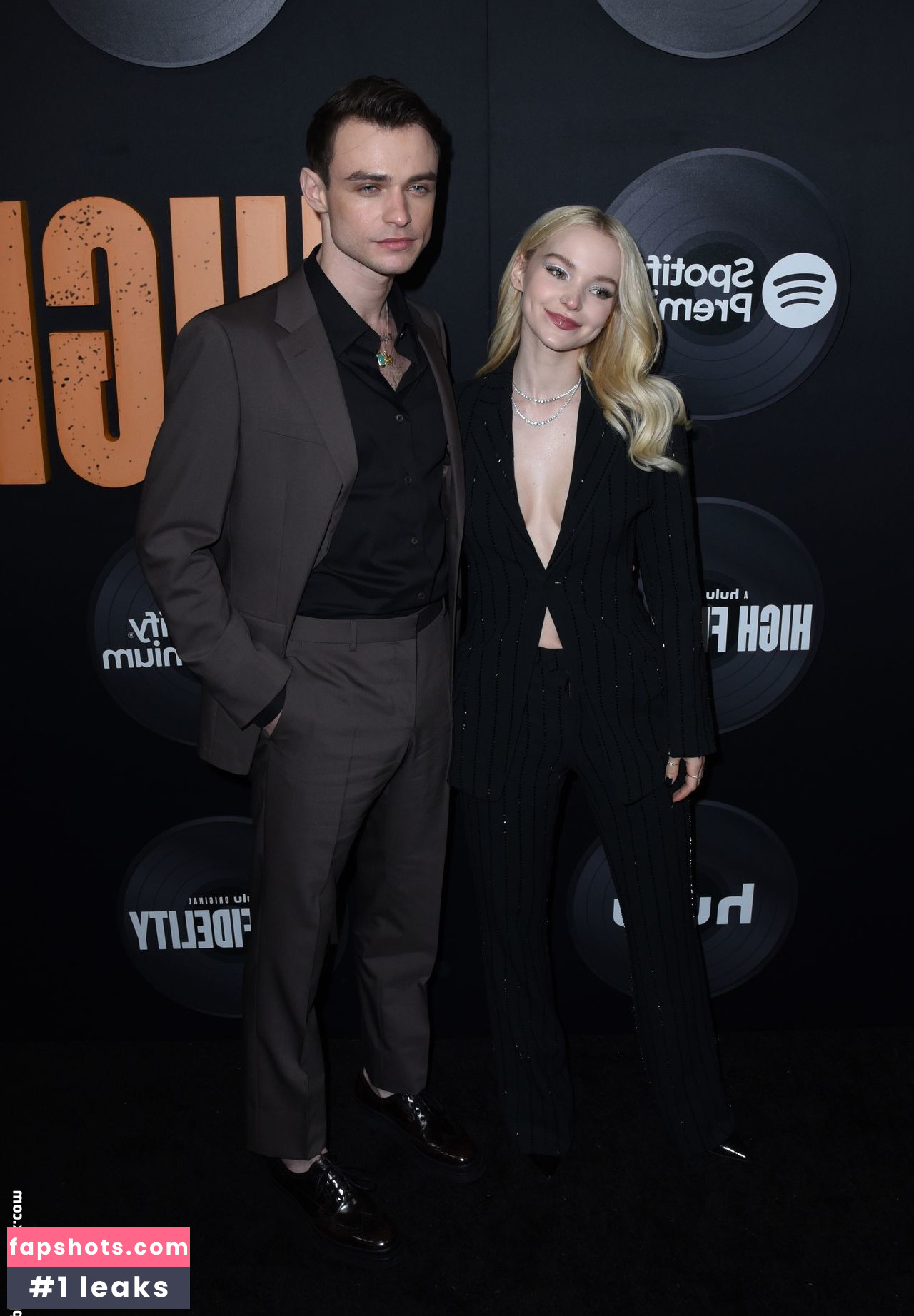 Dove Cameron gallery photo #679