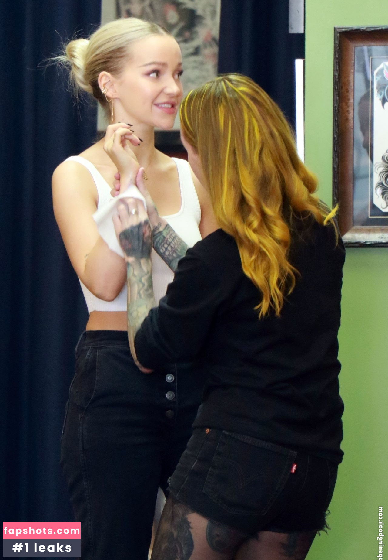 Dove Cameron gallery photo #700