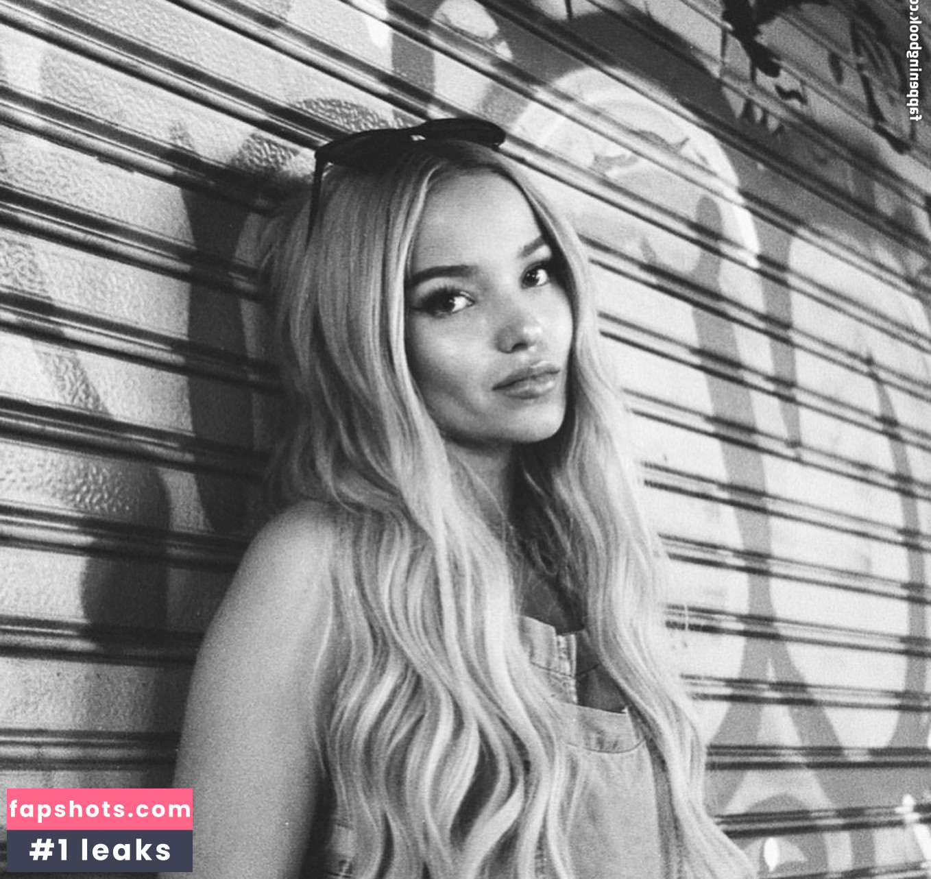 Dove Cameron gallery photo #708