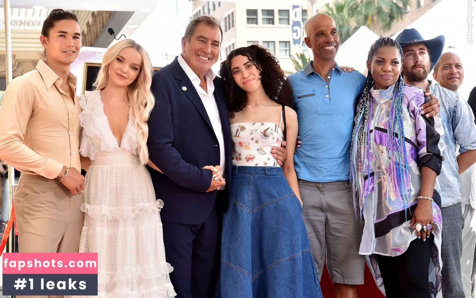 Dove Cameron gallery photo #725