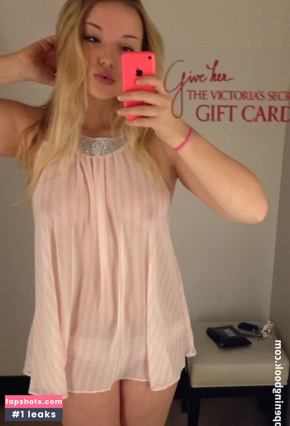 Dove Cameron gallery photo #729