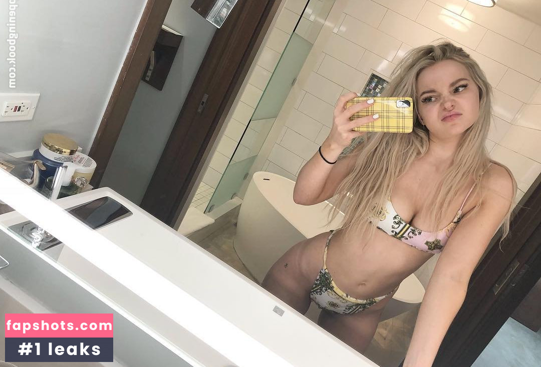 Dove Cameron gallery photo #746