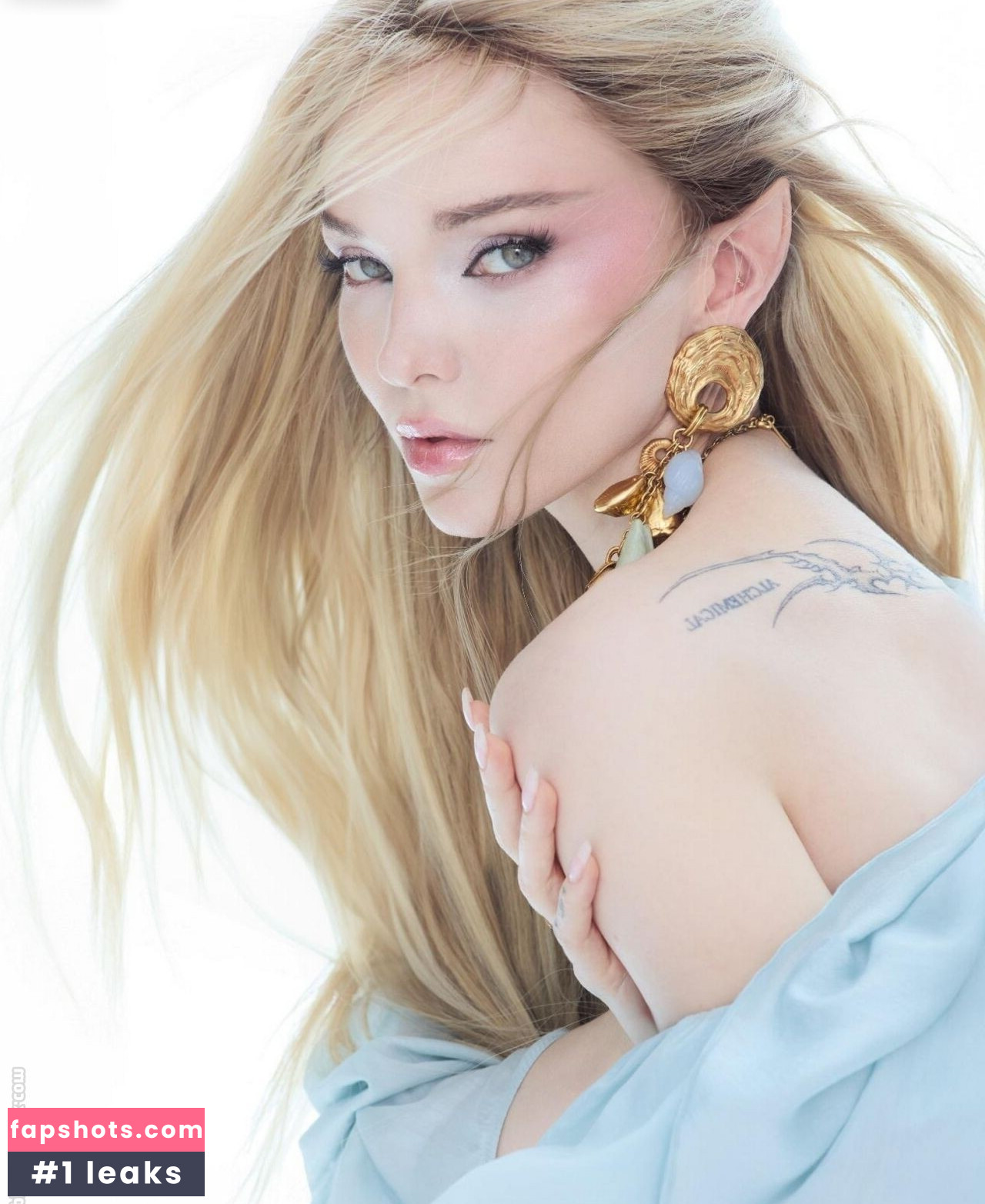 Dove Cameron gallery photo #96