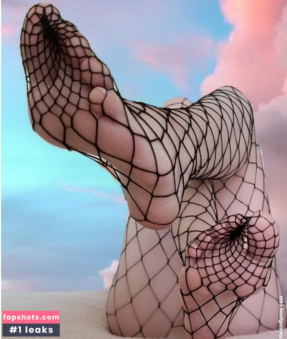 doveylovesfeet gallery photo #9