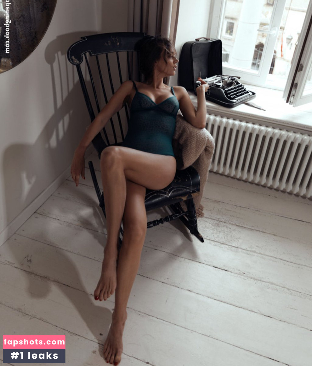 Dovile Virsilaite gallery photo #12